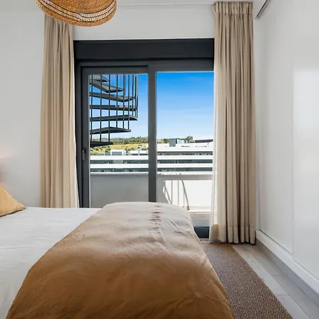 Daire High-end Rooftop Penthouse Near & Estepona