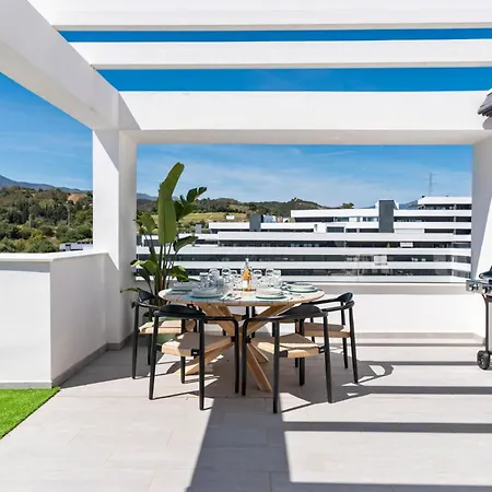 Appartement High-end Rooftop Penthouse Near & Estepona